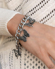 Load image into Gallery viewer, Paparazzi ♥ May 2024 Simply Santa Fe - Complete Trend Blend ♥ SSF0524