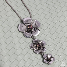 Load image into Gallery viewer, Paparazzi ♥ Wallflower Whimsy - Purple ♥ N2263