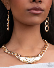Load image into Gallery viewer, Paparazzi ♥ Peak of Pizzazz - Gold ♥ N2576