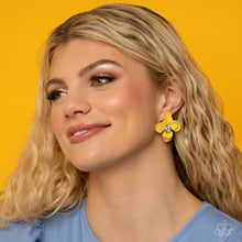 Load image into Gallery viewer, Paparazzi ♥ Jovial Jasmine - Yellow ♥ Post E2210