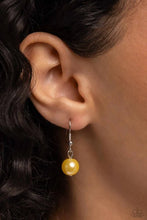 Load image into Gallery viewer, Paparazzi ♥ Ballroom Balance - Yellow ♥ Necklace EX87