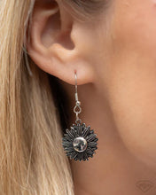 Load image into Gallery viewer, Paparazzi ♥ Sunflower Solstice - Blue ♥ N2872