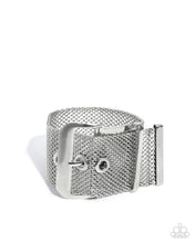 Load image into Gallery viewer, Paparazzi ♥ Defiant Display - Silver ♥ B1136