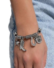 Load image into Gallery viewer, Paparazzi ♥ New Sheriff in Town - Silver ♥ Bracelet EX51
