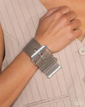 Load image into Gallery viewer, Paparazzi ♥ Defiant Display - Silver ♥ B1136