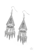 Load image into Gallery viewer, Paparazzi ♥ Me Oh MAYAN - Silver ♥ E2234