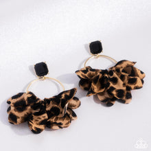 Load image into Gallery viewer, Paparazzi ♥ Charming Cheetah - Gold ♥ Post E1680