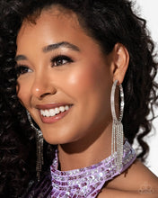 Load image into Gallery viewer, Paparazzi ♥ Jaw-Dropping Jubilee - White ♥ Post E1681