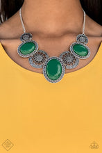 Load image into Gallery viewer, Paparazzi ♥ The Medallion-aire - Green ♥ N2806