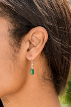 Load image into Gallery viewer, Paparazzi ♥ The Medallion-aire - Green ♥ N2806