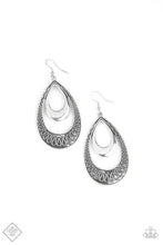 Load image into Gallery viewer, Paparazzi ♥ Sahara Sublime - Silver ♥ E2204