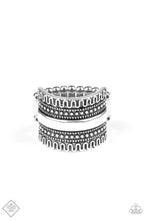 Load image into Gallery viewer, Paparazzi ♥ Sahara Style - Silver ♥ R529