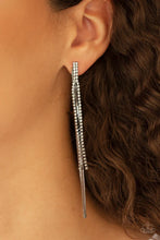 Load image into Gallery viewer, Paparazzi ♥ Flavor of the SLEEK - Black ♥ Post E2270