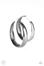 Load image into Gallery viewer, Paparazzi ♥ Desert Wanderings - Silver ♥ Post E2295