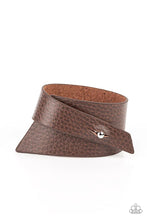 Load image into Gallery viewer, Paparazzi ♥ PIECE Offering - Brown ♥ BW129
