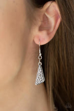 Load image into Gallery viewer, Paparazzi ♥ Extra Expedition - Silver ♥ N1611