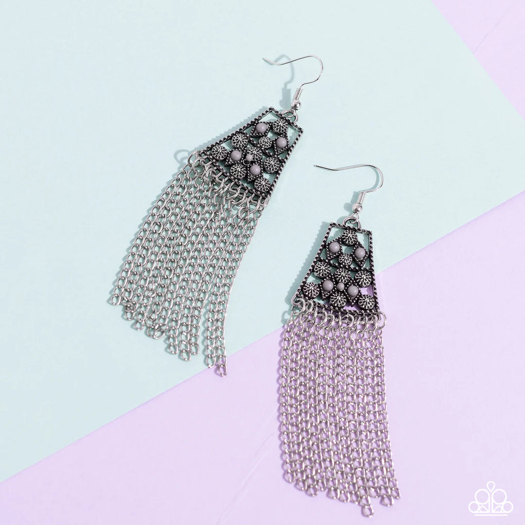 Paparazzi ♥ Cleopatras Allure - Silver ♥ E1017