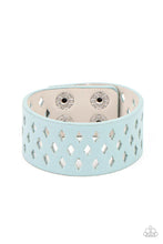 Load image into Gallery viewer, Paparazzi ♥ Glamp Champ - Blue ♥ BW128