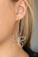 Load image into Gallery viewer, Paparazzi ♥ Flower Garden Fashionista - Silver ♥ N1607