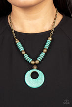 Load image into Gallery viewer, Paparazzi ♥ Oasis Goddess - Brass ♥ N2845