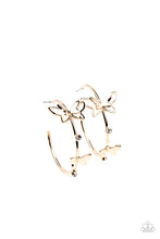 Load image into Gallery viewer, Paparazzi ♥ Full Out Flutter - Gold ♥ E863