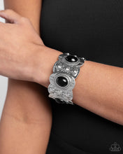 Load image into Gallery viewer, Paparazzi ♥ Exotic Excavation - Black ♥ B804