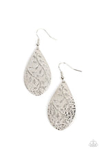 Load image into Gallery viewer, Paparazzi ♥ Vineyard Vanity - Silver ♥ E867