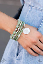 Load image into Gallery viewer, Paparazzi ♥ Glimpses of Malibu - Complete Trend Blend ♥ GM-1022