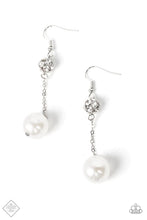 Load image into Gallery viewer, Paparazzi ♥ Nautical Nostalgia - White ♥ E894