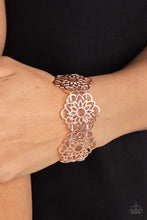 Load image into Gallery viewer, Paparazzi ♥ Baroque Bouquet - Rose Gold ♥ B1174