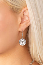 Load image into Gallery viewer, Paparazzi ♥ Poppy Persuasion - Purple ♥ N1667