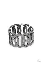 Load image into Gallery viewer, Paparazzi ♥ Industrial Indulgence - Black ♥ B422