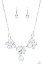 Load image into Gallery viewer, Paparazzi ♥ Everglade Escape - White ♥ N1558
