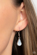 Load image into Gallery viewer, Paparazzi ♥ Everglade Escape - White ♥ N1558