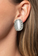 Load image into Gallery viewer, Paparazzi ♥ Shimmery Statement - White ♥ Clip-On E2340