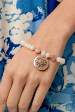 Load image into Gallery viewer, Paparazzi ♥ Glimpses of Malibu - Complete Trend Blend ♥ GM-0623