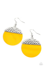Load image into Gallery viewer, Paparazzi ♥ SHELL Out - Yellow ♥ E831