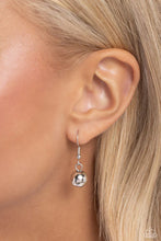 Load image into Gallery viewer, Paparazzi ♥ Hammered Hallmark - Black ♥ N1922