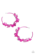 Load image into Gallery viewer, Paparazzi ♥ Shimmery Swarm - Pink ♥ E2321