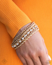 Load image into Gallery viewer, Paparazzi ♥ Executive Extravagance - Gold ♥ B1110