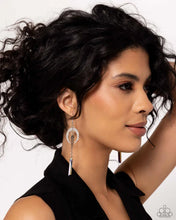 Load image into Gallery viewer, Paparazzi ♥ Lounging Laurel - Multi ♥ E1282