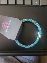 Load image into Gallery viewer, Paparazzi ♥ Roll Out The Glitz - Blue (Pink Diamond Encore) ♥ B1107