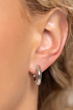 Load image into Gallery viewer, Paparazzi ♥ Textured Theme - Silver ♥ Post Hinge E1274