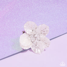 Load image into Gallery viewer, Paparazzi ♥ Petal Pact - White ♥ R400