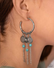 Load image into Gallery viewer, Paparazzi ♥ Peppy Pinnacle - Blue ♥ E1372