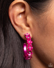 Load image into Gallery viewer, Paparazzi ♥ Fashionable Flower Crown - Pink ♥ Post E1311