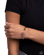 Load image into Gallery viewer, Paparazzi ♥ The Key to Romance - Pink ♥ B849