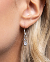 Load image into Gallery viewer, Paparazzi ♥ Beachy Baroness - White ♥ N2365