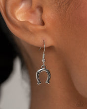 Load image into Gallery viewer, Paparazzi ♥ Horseshoe Hoedown - Red ♥ N2347