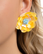 Load image into Gallery viewer, Paparazzi ♥ Floating Florals - Yellow ♥ Post E1498
